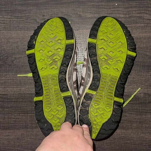 Women’s Brooks Cascadia Running Shoes size 6.5 - Picture 7 of 8